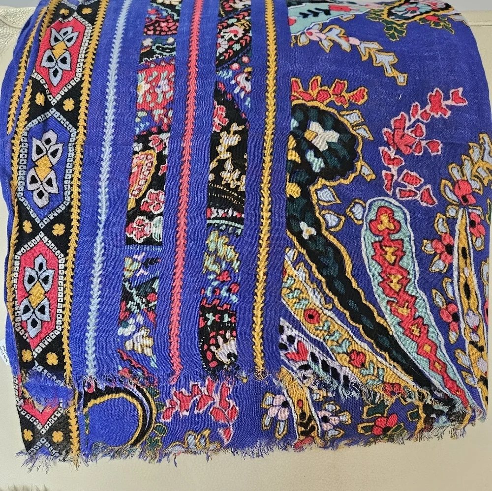 Vera Bradley Semi Sheer Scarves set of 2